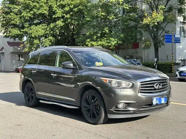 Infiniti JX 2013