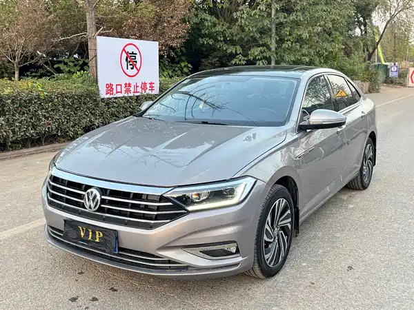 Volkswagen Sagitar 2021
