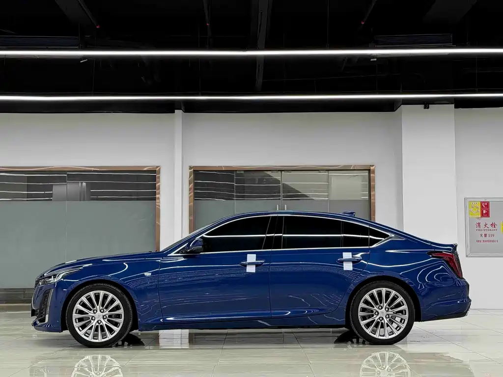Cadillac CT5 2021 — фото 3