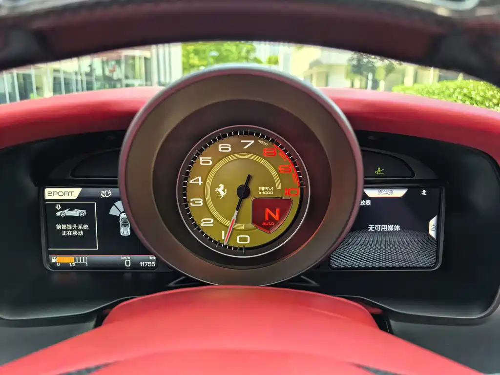 Ferrari F8 2021 — фото 37
