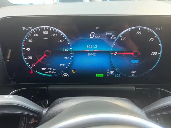 Mercedes-Benz EQA 2023