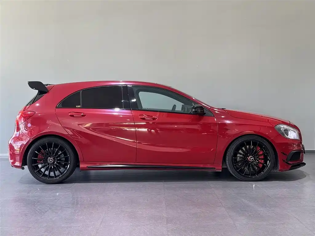Mercedes-Benz A-Class AMG 2014 — фото 4