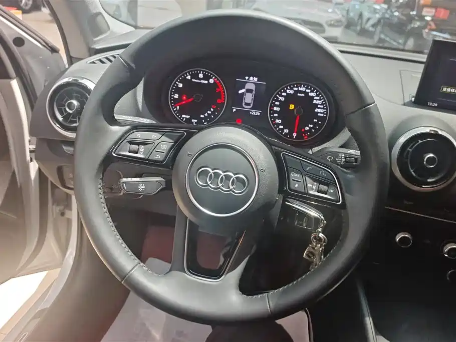 Audi A3 2020 — фото 15