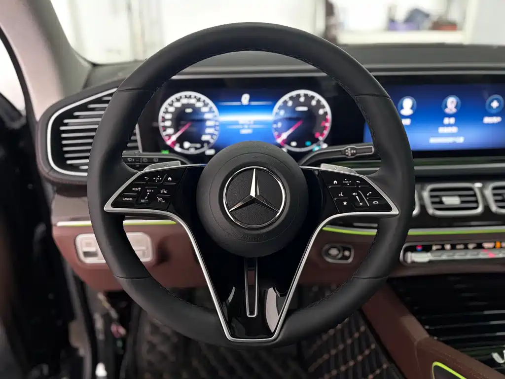 Mercedes-Benz GLE 2025 — фото 16