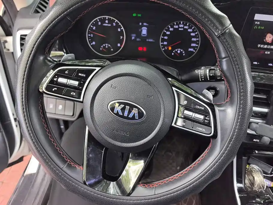 Kia KX3 2019 — фото 15