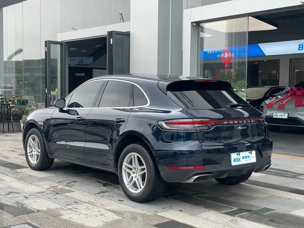 Porsche Macan 2019 — фото 14