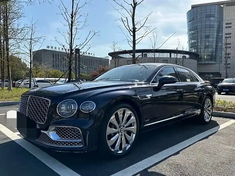 Bentley Flying Spur 2022 — фото 1
