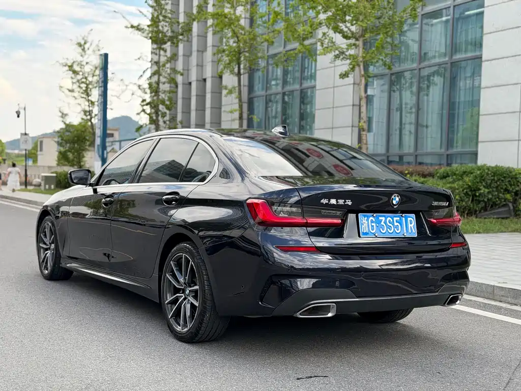 BMW 3 Series 2020 — фото 13
