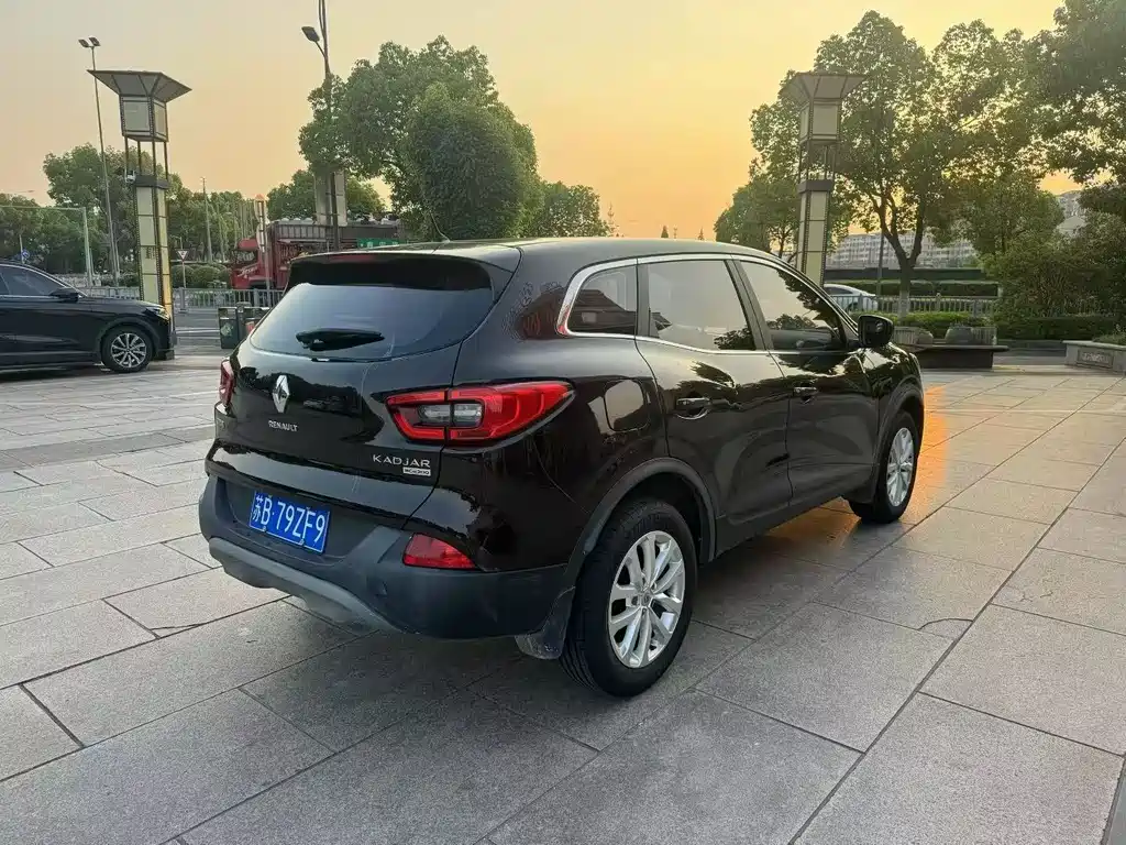 Renault Kadjar 2018 — фото 5