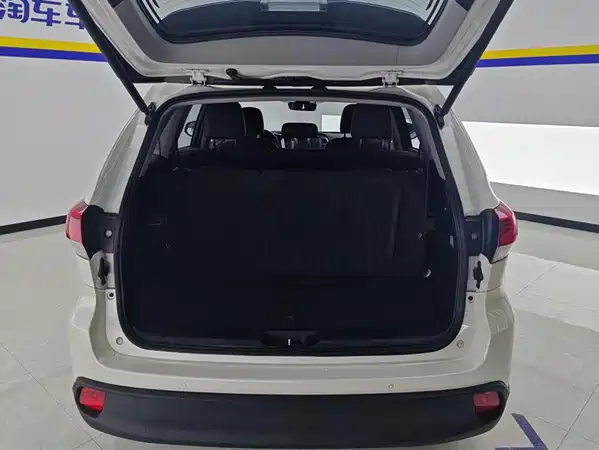 Toyota Highlander 2018