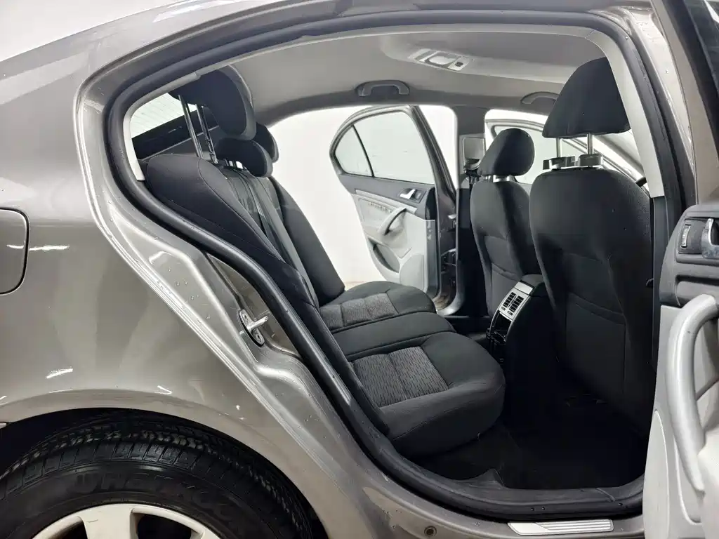 Skoda Octavia 2013 — фото 15
