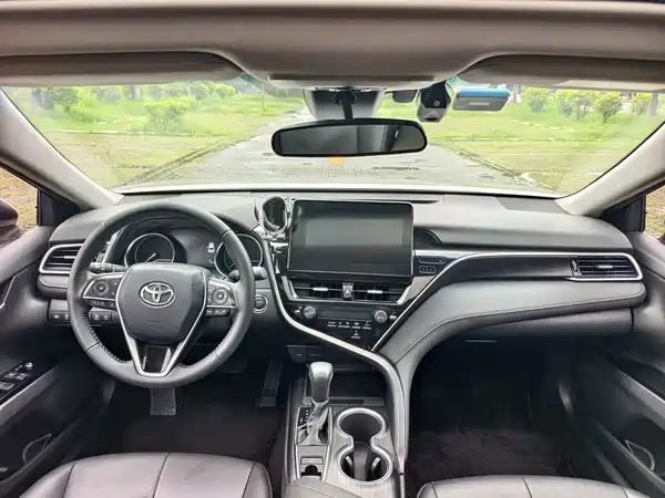 Toyota Camry 2022