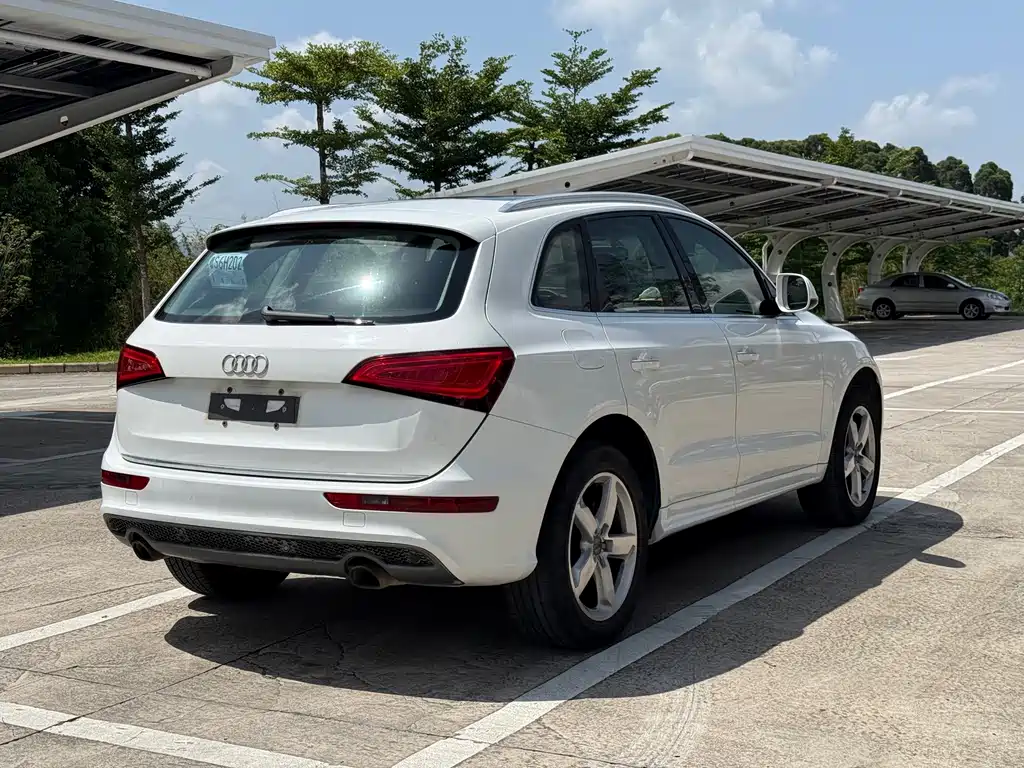 Audi Q5 2018 — фото 15