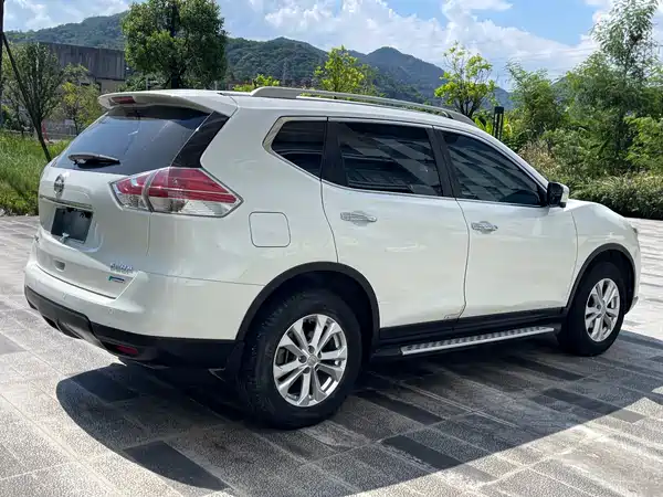 Nissan X-Trail 2016