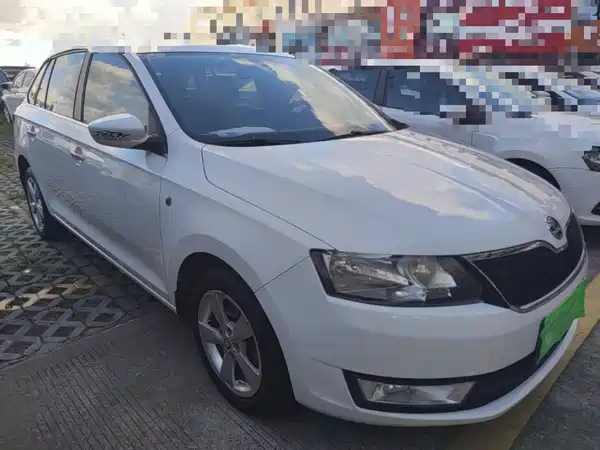 Skoda Rapid Spaceback 2017