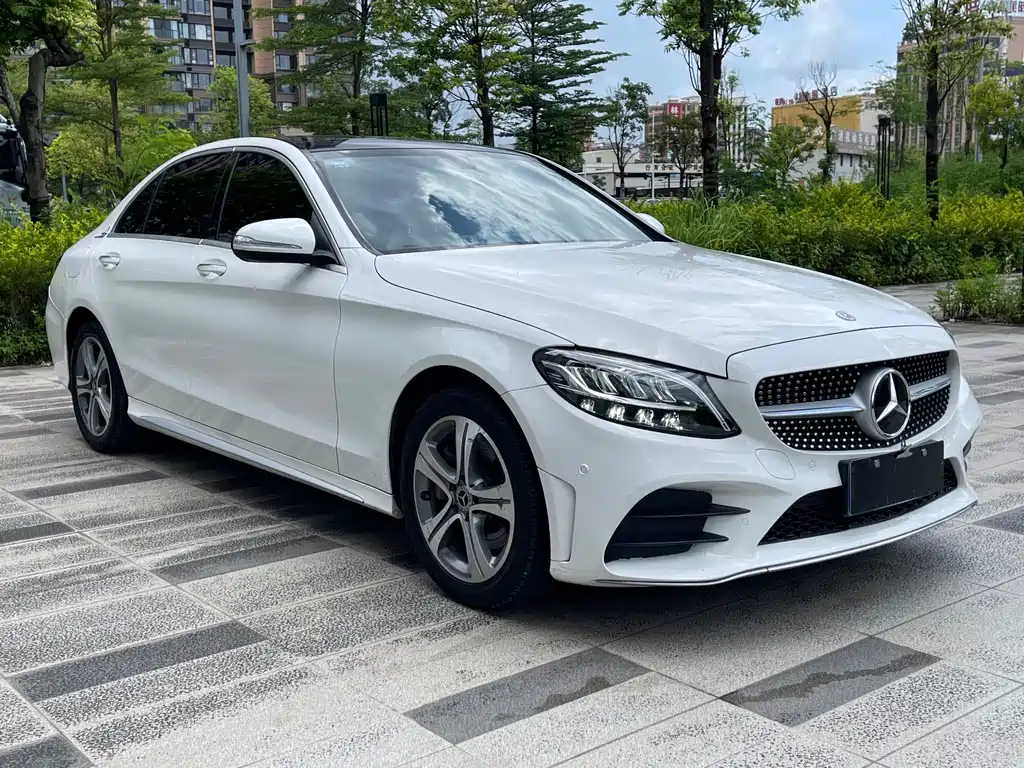 Mercedes-Benz C-Class 2020 — фото 3