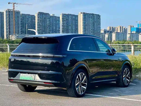 Li Auto L7 2023