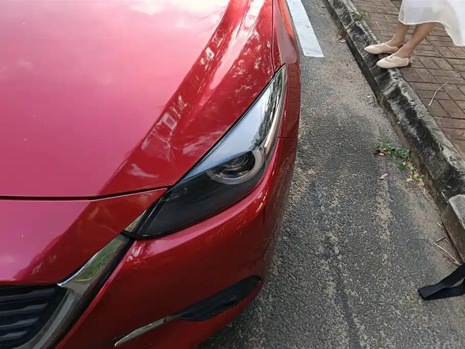 Mazda 3 Axela 2017