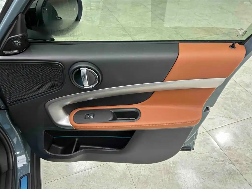 MINI Countryman 2023 — фото 12