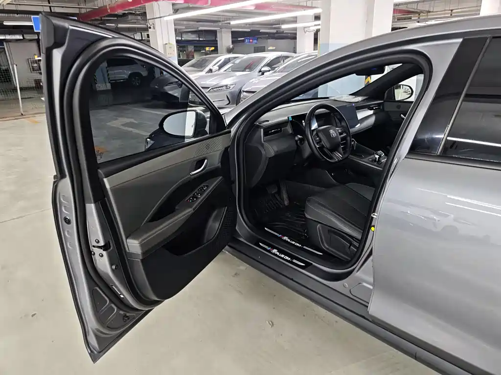 BYD Qin PLUS 2025 — фото 15