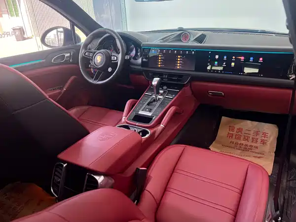 Porsche Cayenne 2011