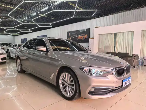 BMW 5 Series 2020