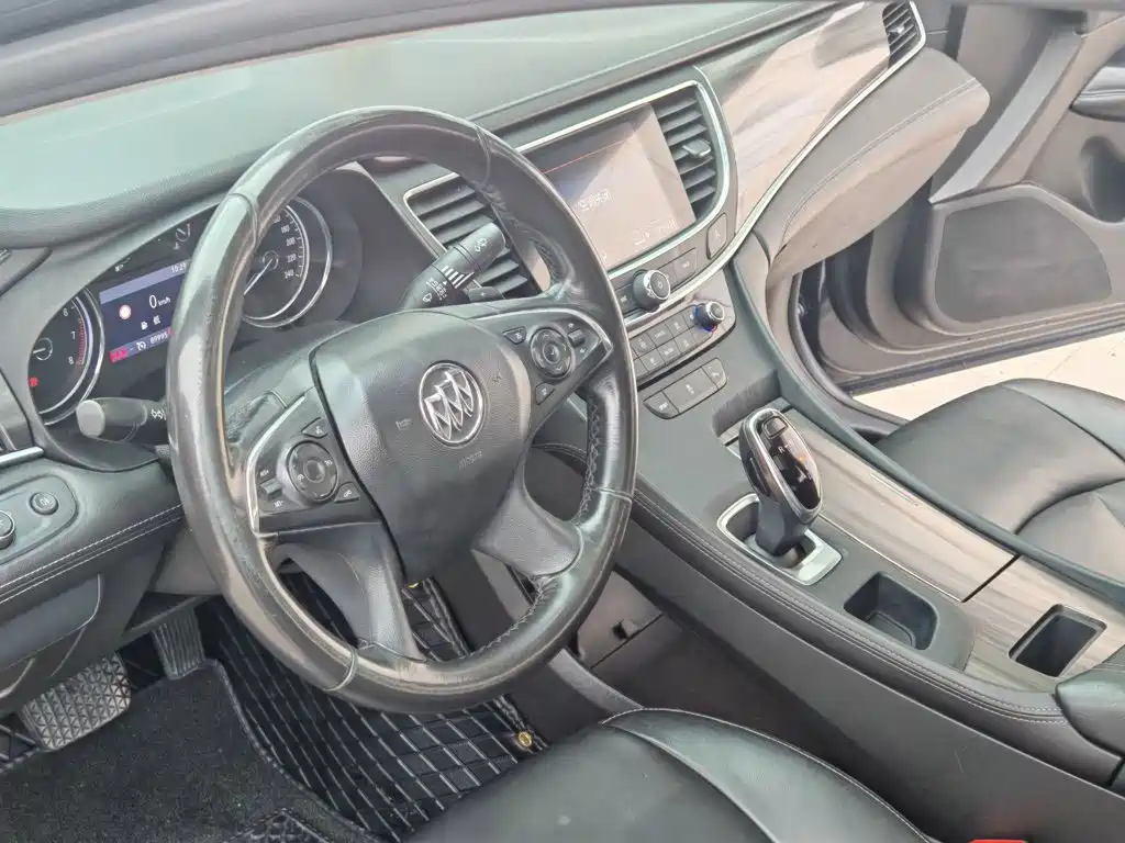 Buick LaCrosse 2020 — фото 19