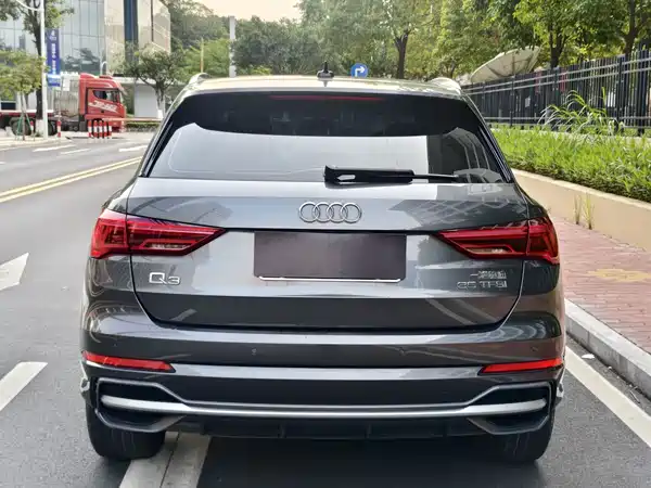 Audi Q3 2021