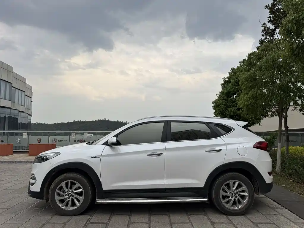 Hyundai Tucson 2016 — фото 7