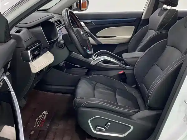 Geely Boyue 2022