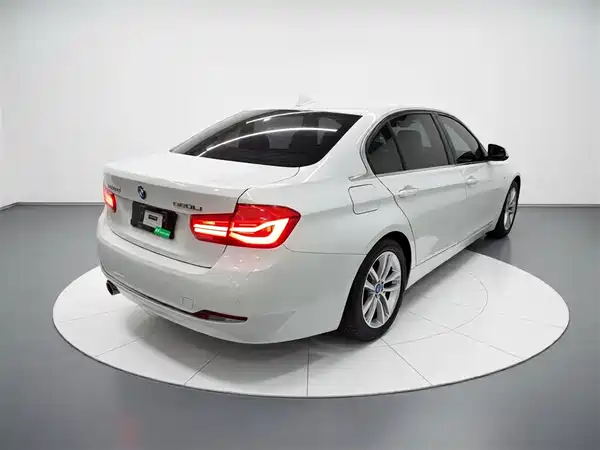 BMW 3 Series 2017