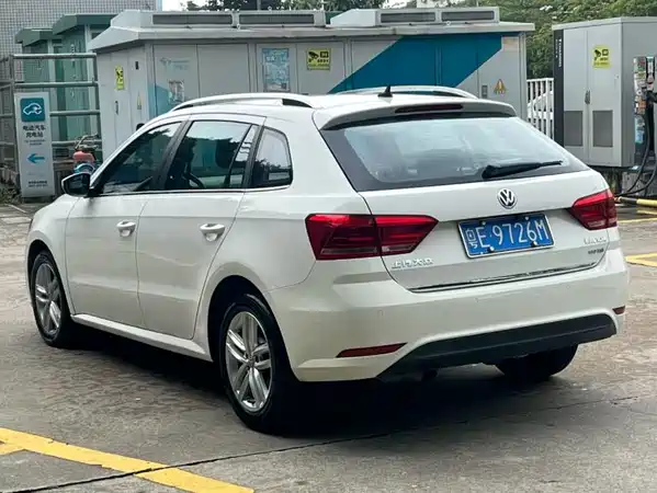 Volkswagen Gran Lavida 2018