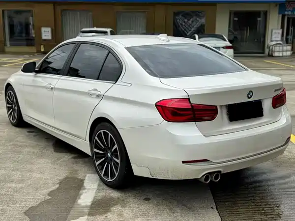 BMW 3 Series 2017