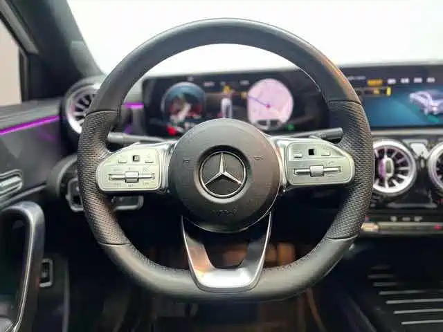 Mercedes-Benz A-Class 2021 — фото 10