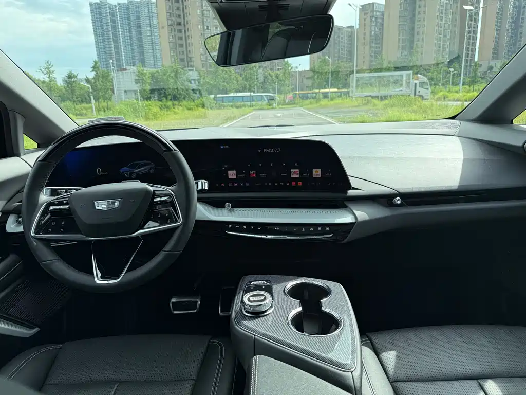 Cadillac IQ 2024