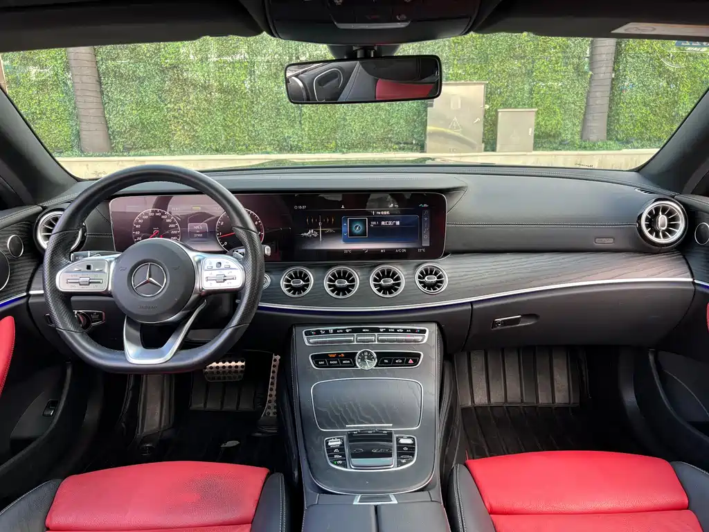 Mercedes-Benz E-Class 2020 — фото 15