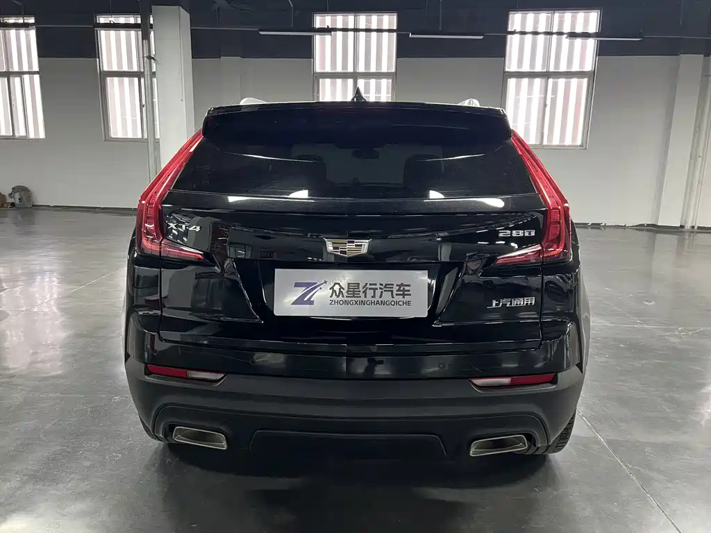 Cadillac XT4 2021 — фото 4