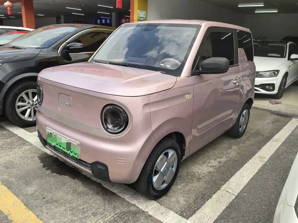 Geely Galaxy Panda 2023