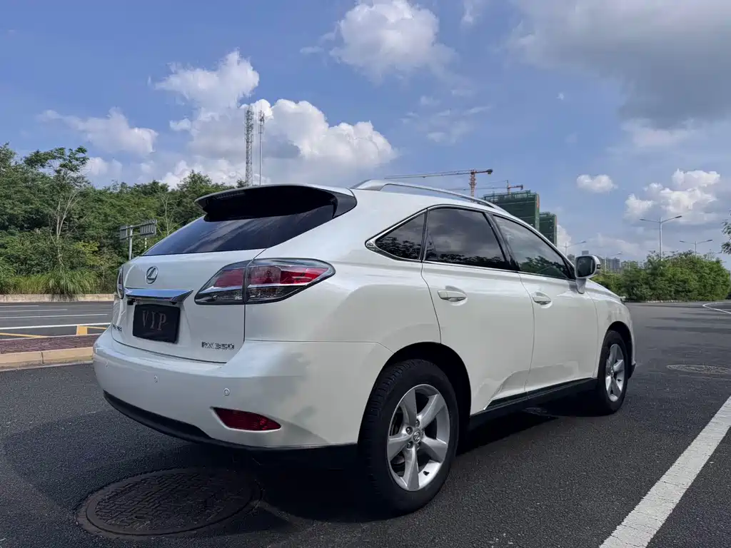 Lexus RX Classic 2014 — фото 10