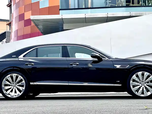 Bentley Flying Spur 2021