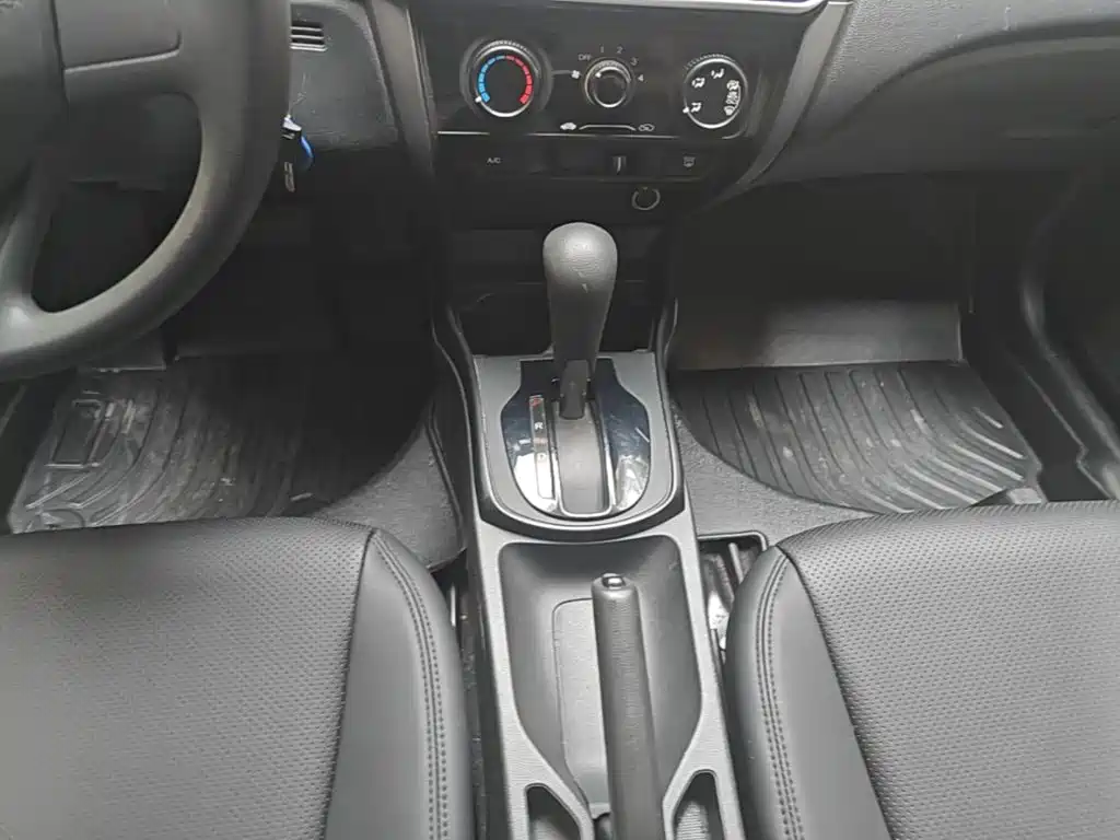 Honda City 2018 — фото 14