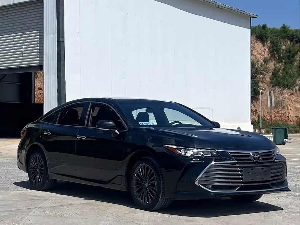 Toyota Avalon 2020