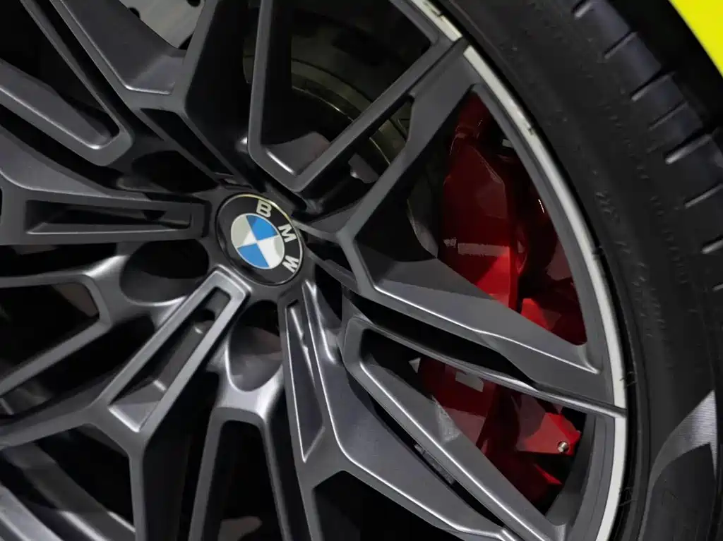 BMW M4 2024 — фото 10