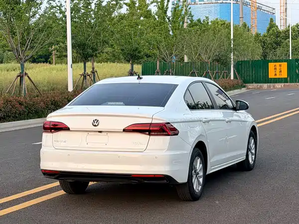 Volkswagen Bora 2021