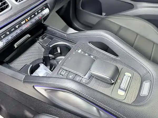 Mercedes-Benz GLE 2021