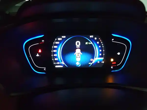 Geely Binyue 2021