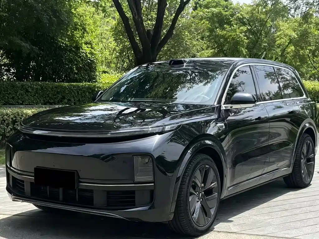 Li Auto Li L9 2025