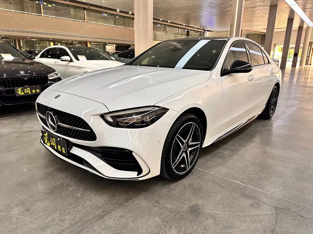 Mercedes-Benz C-Class 2023 — фото 1