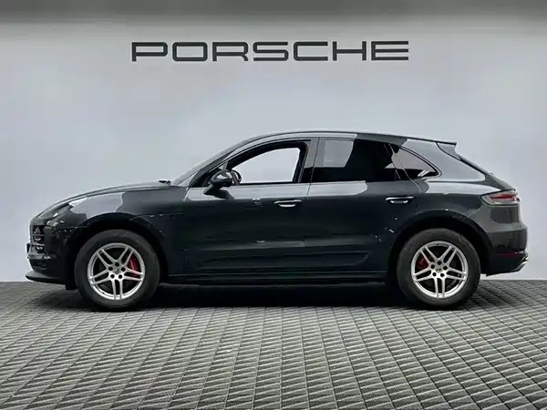 Porsche Macan 2020