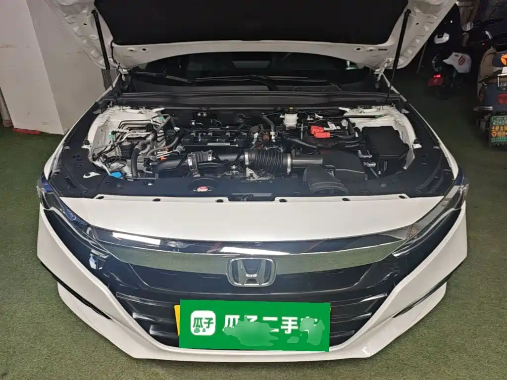 Honda Accord 2018 — фото 20